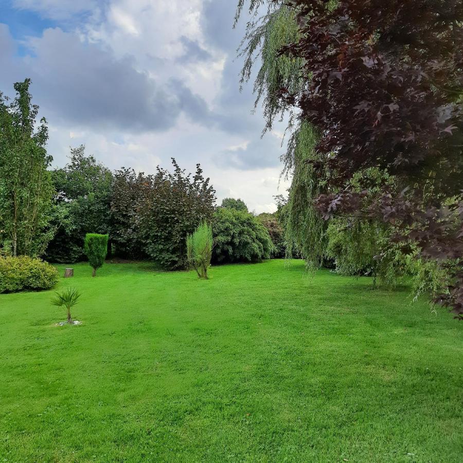 Un Petit Coin De Paradis Clairfontaine Zewnętrze zdjęcie